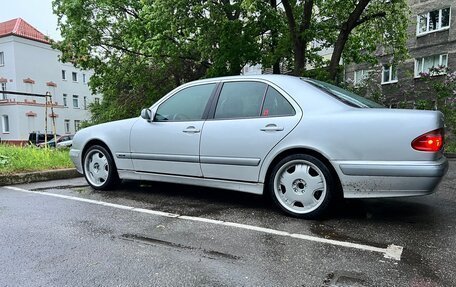 Mercedes-Benz E-Класс, 2000 год, 650 000 рублей, 5 фотография
