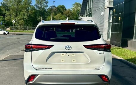 Toyota Highlander, 2026 год, 5 700 000 рублей, 6 фотография