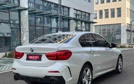 BMW 1 серия, 2023 год, 1 580 000 рублей, 7 фотография