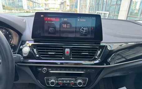 BMW 1 серия, 2023 год, 1 580 000 рублей, 14 фотография