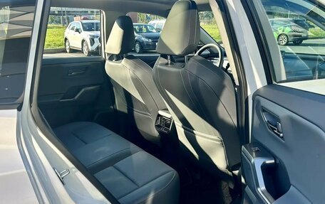 Toyota RAV4, 2026 год, 4 650 000 рублей, 10 фотография