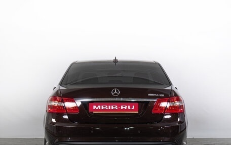 Mercedes-Benz E-Класс, 2012 год, 1 839 000 рублей, 5 фотография