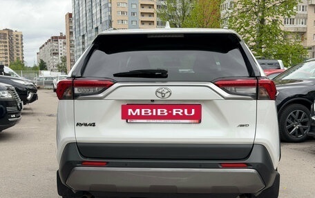 Toyota RAV4, 2020 год, 3 189 000 рублей, 5 фотография
