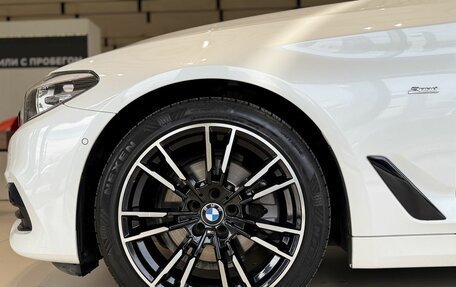 BMW 5 серия, 2017 год, 3 250 000 рублей, 24 фотография
