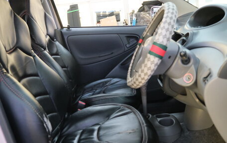 Toyota Vitz, 2001 год, 369 000 рублей, 7 фотография