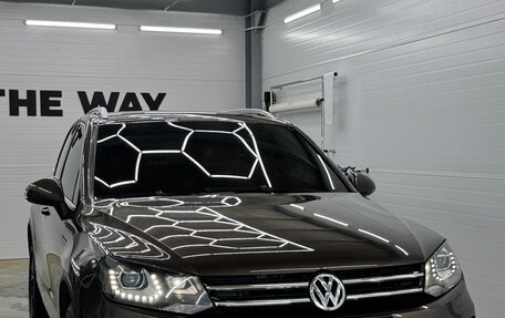 Volkswagen Touareg III, 2012 год, 2 950 000 рублей, 1 фотография
