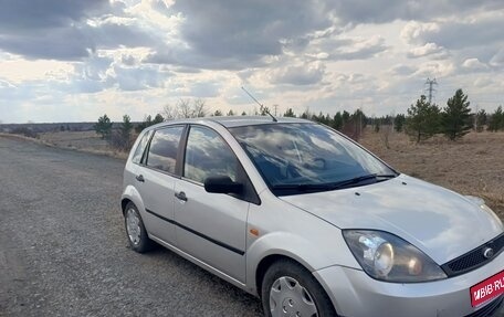 Ford Fiesta, 2005 год, 300 000 рублей, 1 фотография