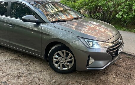 Hyundai Elantra VI рестайлинг, 2019 год, 1 490 000 рублей, 3 фотография