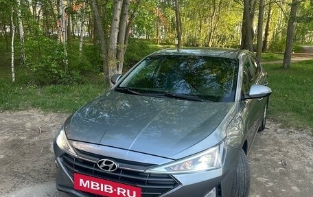 Hyundai Elantra VI рестайлинг, 2019 год, 1 490 000 рублей, 6 фотография