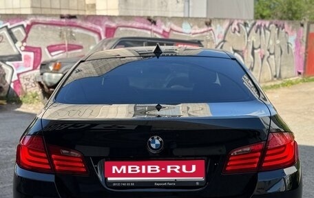 BMW 5 серия, 2011 год, 1 650 000 рублей, 13 фотография