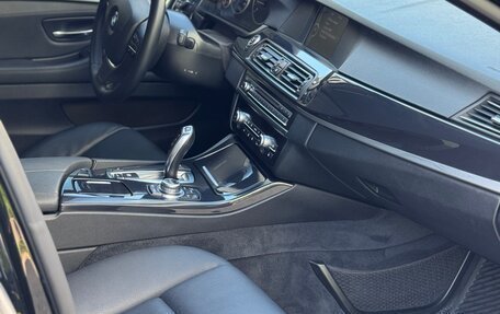 BMW 5 серия, 2011 год, 1 650 000 рублей, 31 фотография