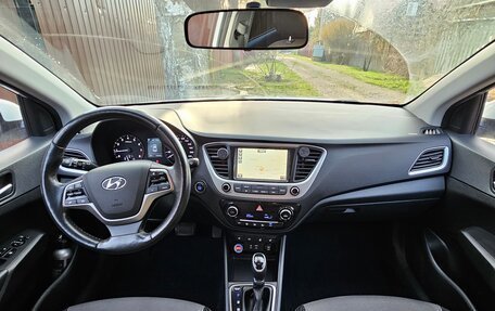Hyundai Solaris II рестайлинг, 2017 год, 1 478 000 рублей, 8 фотография