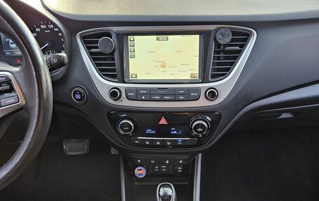Hyundai Solaris II рестайлинг, 2017 год, 1 478 000 рублей, 9 фотография