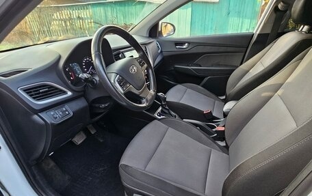 Hyundai Solaris II рестайлинг, 2017 год, 1 478 000 рублей, 10 фотография