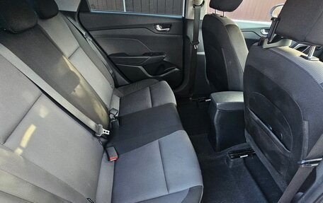Hyundai Solaris II рестайлинг, 2017 год, 1 478 000 рублей, 11 фотография