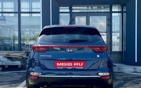 KIA Sportage IV рестайлинг, 2020 год, 2 549 000 рублей, 6 фотография