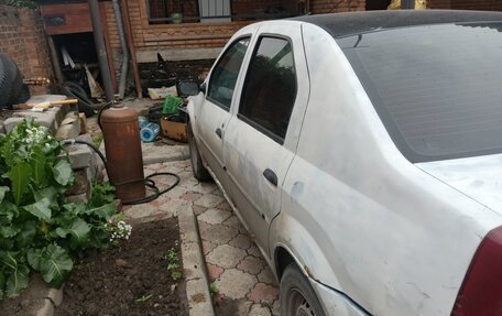 Renault Logan I, 2009 год, 100 000 рублей, 2 фотография