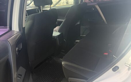 Toyota RAV4, 2015 год, 2 050 000 рублей, 6 фотография
