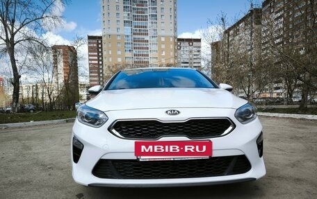 KIA cee'd III, 2019 год, 1 950 000 рублей, 3 фотография
