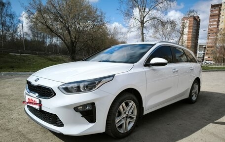 KIA cee'd III, 2019 год, 1 950 000 рублей, 4 фотография
