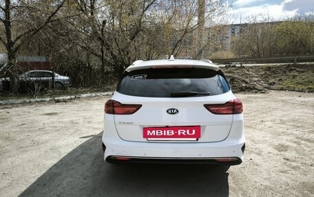 KIA cee'd III, 2019 год, 1 950 000 рублей, 10 фотография