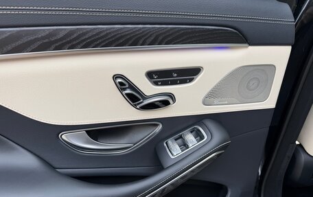 Mercedes-Benz S-Класс, 2019 год, 4 790 000 рублей, 18 фотография