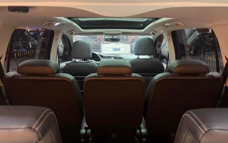 Volkswagen Touran III, 2022 год, 1 610 000 рублей, 14 фотография
