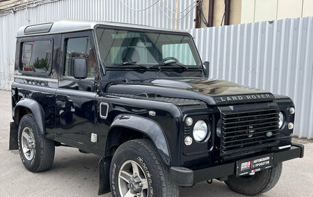 Land Rover Defender I, 2011 год, 1 650 000 рублей, 3 фотография
