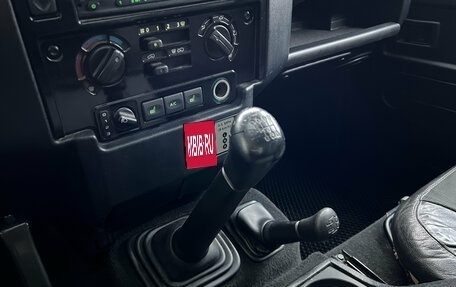 Land Rover Defender I, 2011 год, 1 650 000 рублей, 12 фотография
