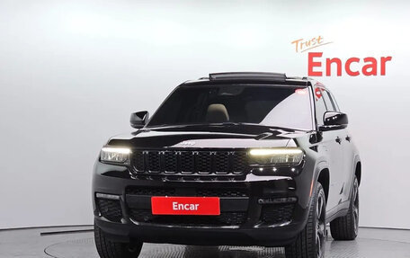 Jeep Grand Cherokee, 2023 год, 6 990 000 рублей, 2 фотография