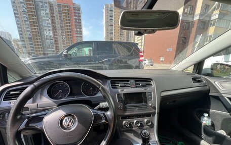 Volkswagen Golf VII, 2014 год, 700 000 рублей, 2 фотография