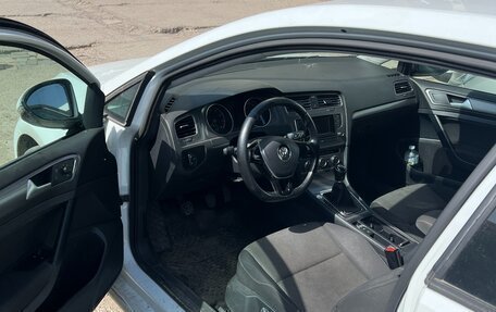 Volkswagen Golf VII, 2014 год, 700 000 рублей, 26 фотография