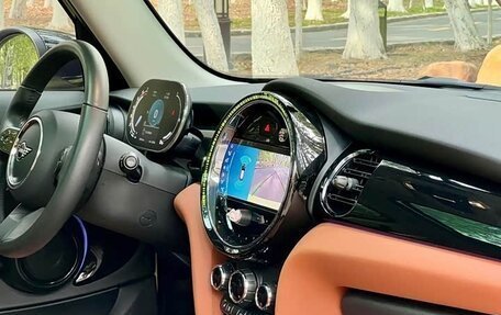 MINI Hatch, 2023 год, 2 314 000 рублей, 14 фотография