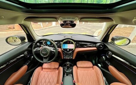 MINI Hatch, 2023 год, 2 314 000 рублей, 12 фотография