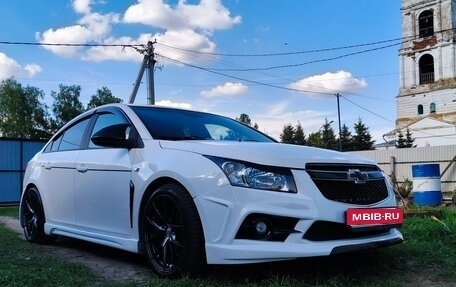 Chevrolet Cruze II, 2010 год, 790 000 рублей, 1 фотография