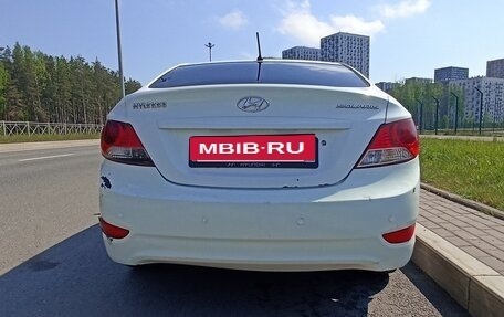 Hyundai Solaris II рестайлинг, 2011 год, 300 000 рублей, 9 фотография