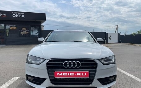 Audi A4, 2013 год, 1 620 000 рублей, 10 фотография