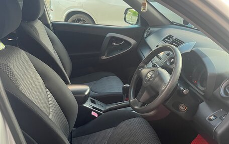 Toyota RAV4, 2008 год, 1 000 000 рублей, 11 фотография