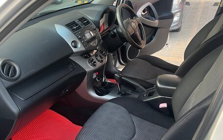 Toyota RAV4, 2008 год, 1 000 000 рублей, 8 фотография