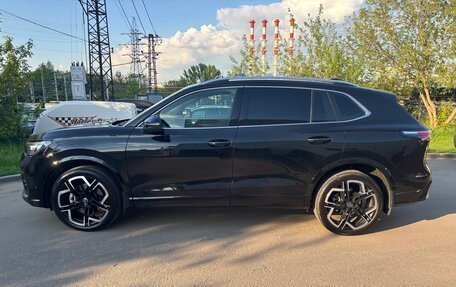 Volkswagen Tiguan, 2024 год, 4 450 000 рублей, 2 фотография