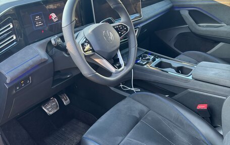 Volkswagen Tiguan, 2024 год, 4 450 000 рублей, 5 фотография