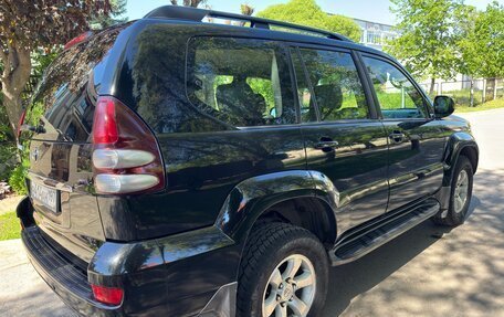 Toyota Land Cruiser Prado 120 рестайлинг, 2007 год, 2 050 000 рублей, 9 фотография