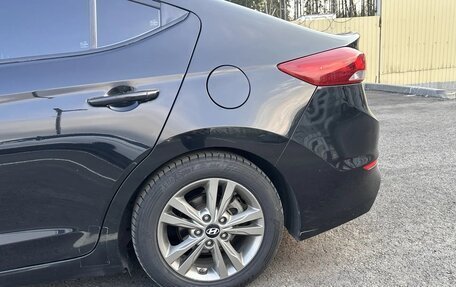 Hyundai Elantra VI рестайлинг, 2017 год, 1 300 000 рублей, 11 фотография
