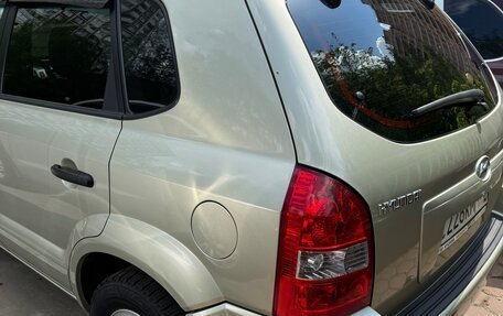 Hyundai Tucson III, 2008 год, 1 050 000 рублей, 4 фотография