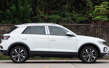 Volkswagen T-Roc I, 2026 год, 2 300 000 рублей, 8 фотография