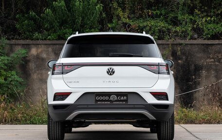 Volkswagen T-Roc I, 2026 год, 2 300 000 рублей, 6 фотография
