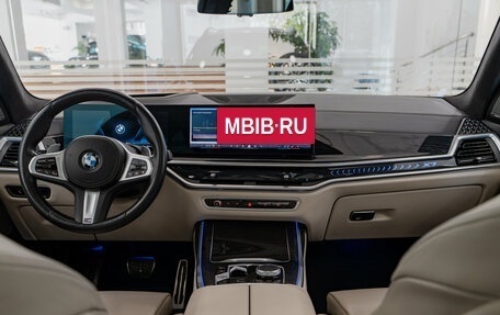 BMW X7, 2023 год, 12 650 000 рублей, 10 фотография
