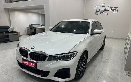 BMW 3 серия, 2022 год, 2 698 000 рублей, 3 фотография