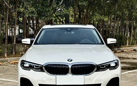 BMW 3 серия, 2021 год, 2 000 000 рублей, 2 фотография