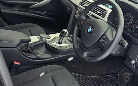 BMW 3 серия, 2016 год, 1 540 000 рублей, 13 фотография